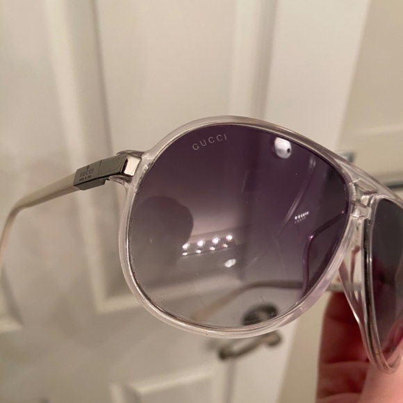SOLD Gucci Purple and White Aviator Sunglasses - Picture 5 of 8